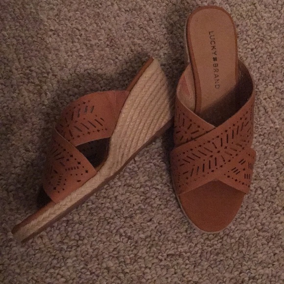 LUCKY BRAND - Picture 2 of 2